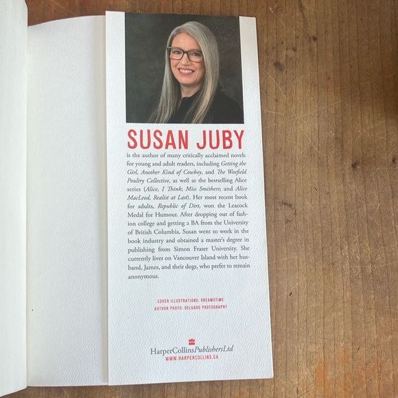 Book: Mindful of Murder Novel by Susan Juby ( BC - Canada author) - Picture 8 of 10